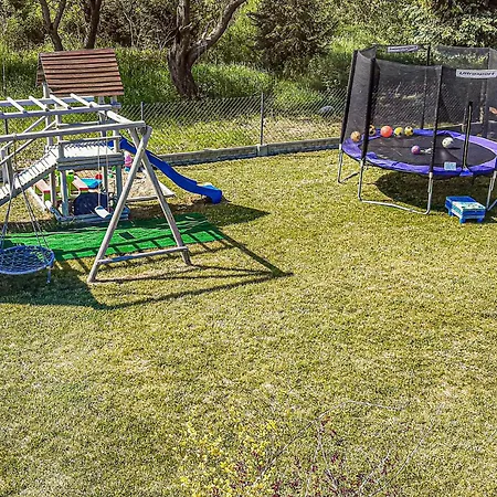 Casa de Férias Awesome In With View Mrągowo